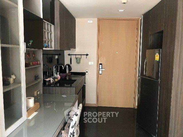 picture 1-BR Condo at Via 49 near BTS Phrom Phong (ID 1922487) - 2/8