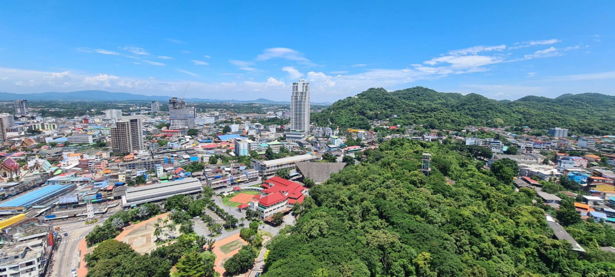 picture Stunning Sea Views from the 29th Floor ! Marina Bayfront Sriracha Hight Floor only 17,000/Month - 6/12