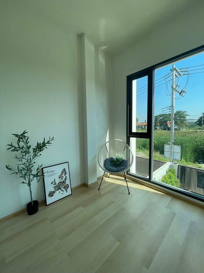 picture Spacious Nordic-Style 2-Story House for Sale | Soi Sam Phran 12, Nakhon Pathom - 16/24