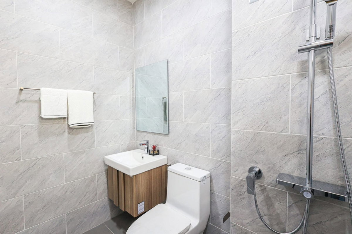 picture Spacious Nordic-Style 2-Story House for Sale | Soi Sam Phran 12, Nakhon Pathom - 24/24