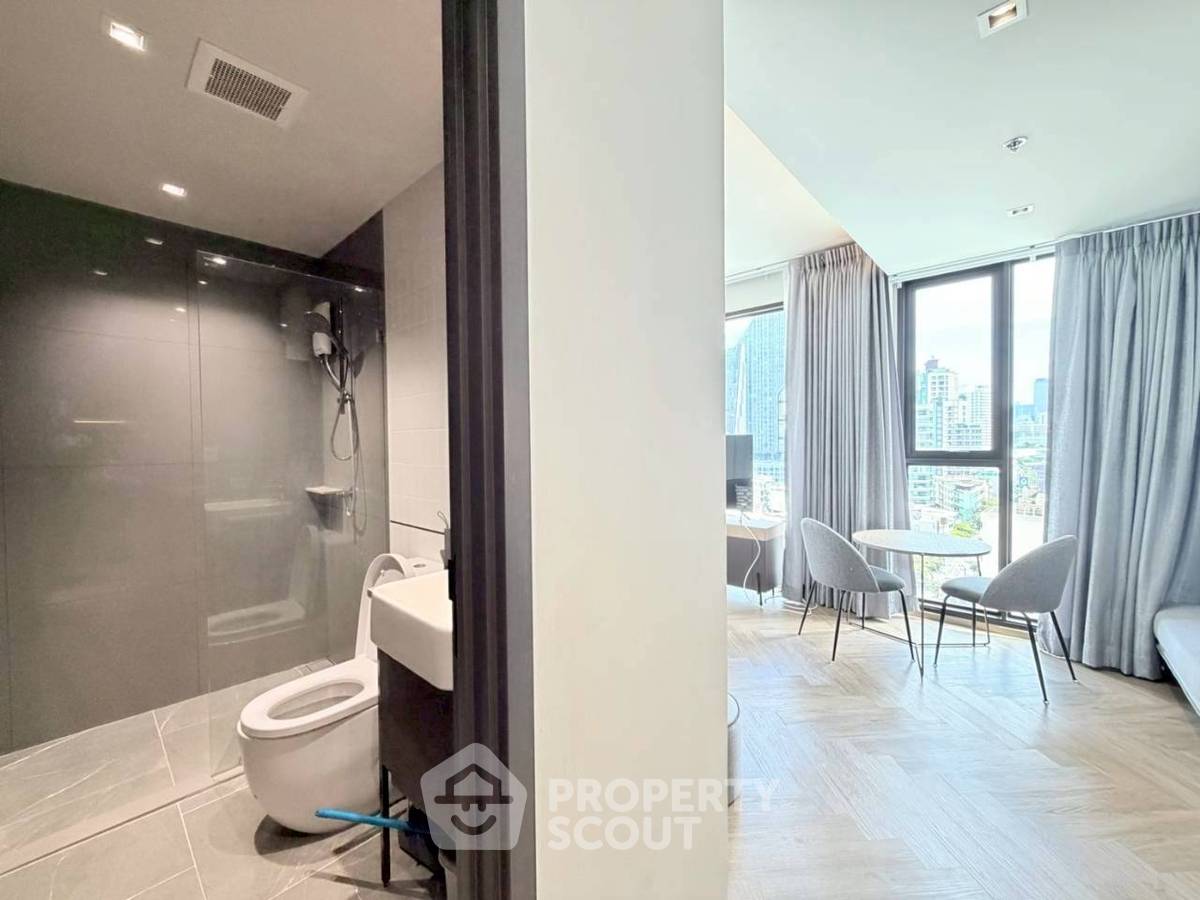 picture 1-BR Condo At Chapter Chula-Samyan Near MRT Sam Yan (ID 2416636) - 4/11
