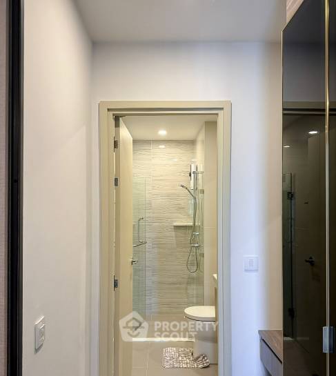 รูป คอนโด 1 ห้องนอน ชั้นสูง LIFE Rama 4 - Asoke ใกล้ MRT Queen Sirikit (ID 2996116) - รูปที่ 3/3