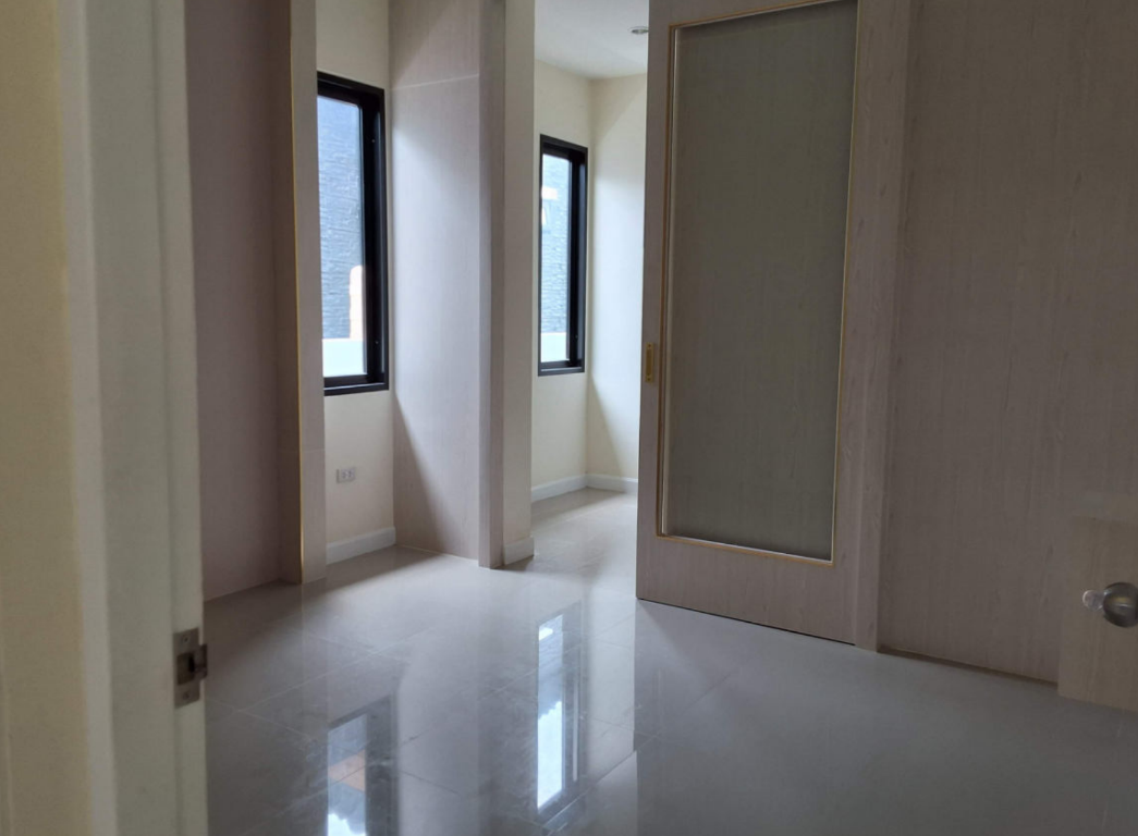 picture HOME 52.5 Sq.w. Muang Rayong Rayong for 3.3M - 10/14