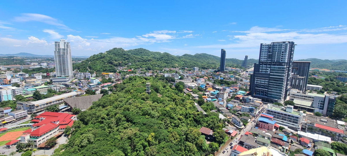 picture Stunning Sea Views from the 29th Floor ! Marina Bayfront Sriracha Hight Floor only 17,000/Month - 7/12