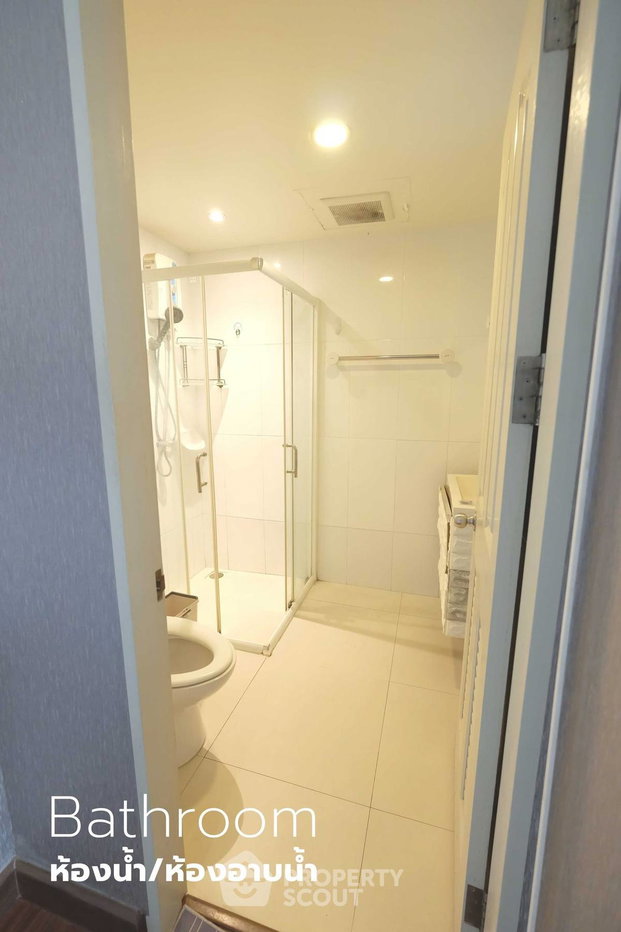picture 2-BR Condo at The Escape Condominium Sukhumvit 101/1 in Bang Chak (ID 1756338) - 22/24