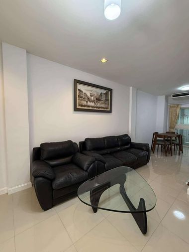3-bed home office for rent, 206 sqm, 27 sq wah, Urban Sathorn