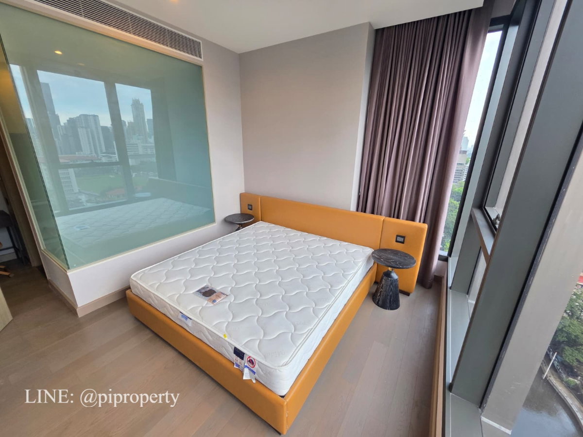 picture MRT 0 meter Luxury condo 1Bed unit for rent in The Esse at Singha Complex. Fully furnished and ready to move in. - 12/31