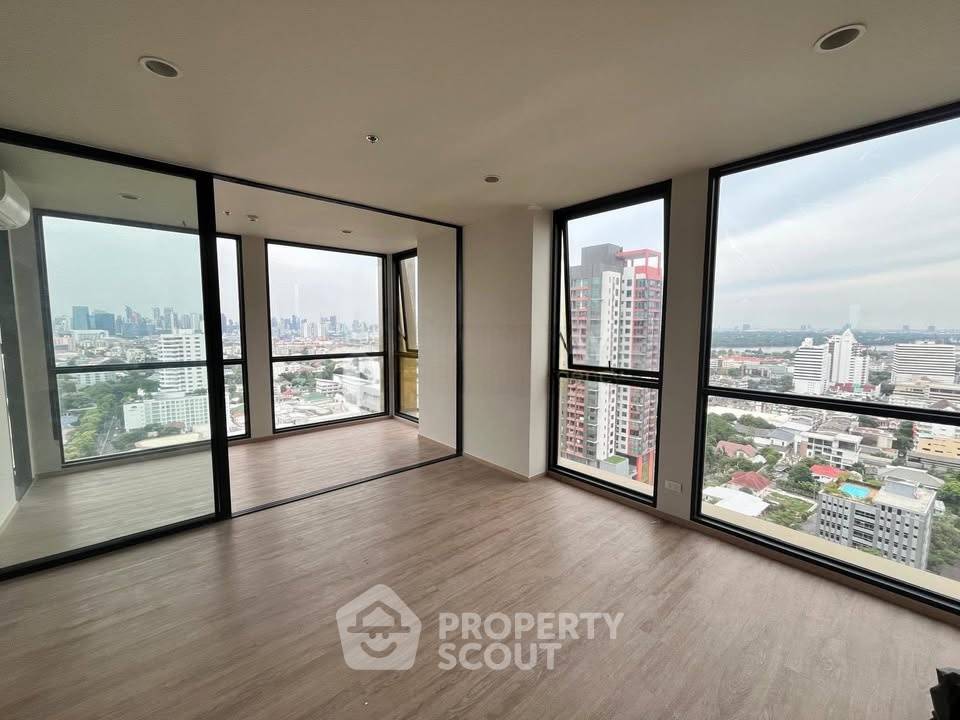 picture 2-BR Condo at The Issara Sathorn in Thung Maha Mek (ID 3247447) - 5/10