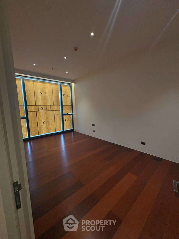 picture 23rd-Floor 3-BR Condo At Khun By Yoo Near BTS Thong Lor (ID 3361194) - 13/20
