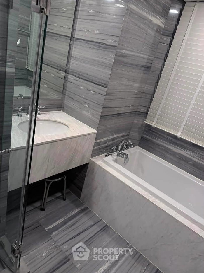 picture 3-BR Condo at Ashton Residence 41 near BTS Phrom Phong (ID 3361203) - 17/19