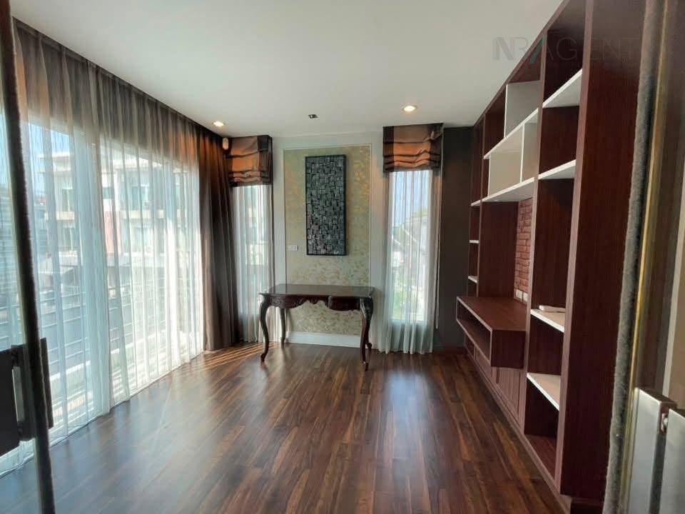 3-bed townhouse for rent, 197 sqm, 53.7 sq wah, Kansiri Ramintra-Nuan Chan 48
