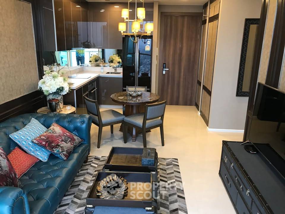 picture 36th-Floor 2-BR Condo At Menam Residences, Wat Phraya Krai (ID 2429099) - 1/8