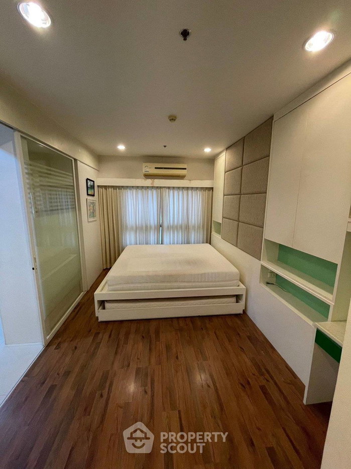 picture 1-BR Condo at Q House Sathon near BTS Krung Thon Buri (ID 3360651) - 2/16