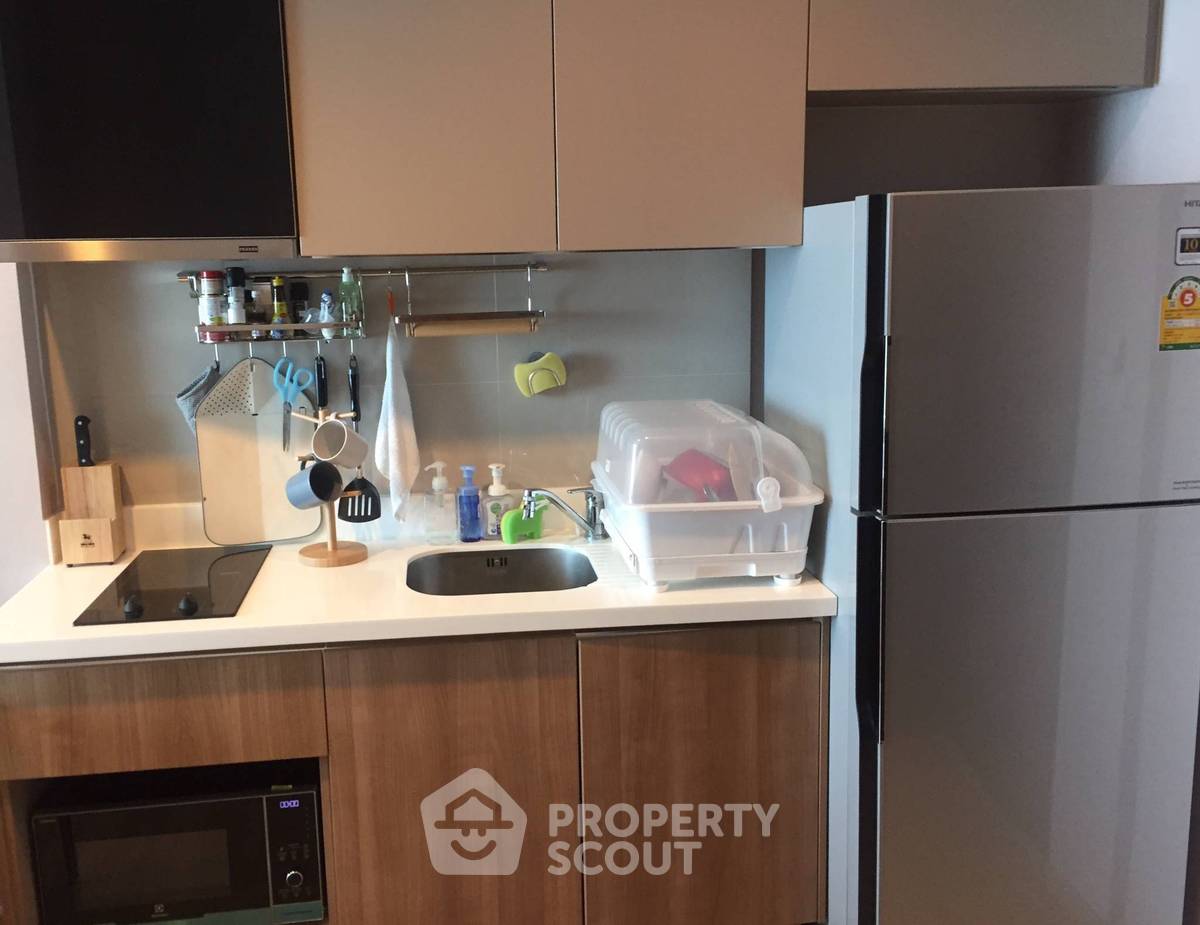 picture 1-BR Condo at Rhythm Sathorn near BTS Saphan Taksin (ID 392298) - 3/8