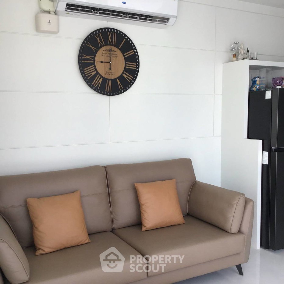 รูป ขายคอนโด 2 ห้องนอน The Twin Tower ใกล้หาดจอมเทียน (ID 2109078) - รูปที่ 2/8