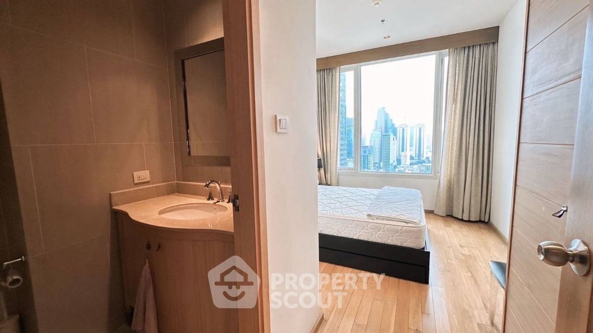 picture 3-BR Condo at The Empire Place near BTS Saint Louis (ID 1781128) - 11/15