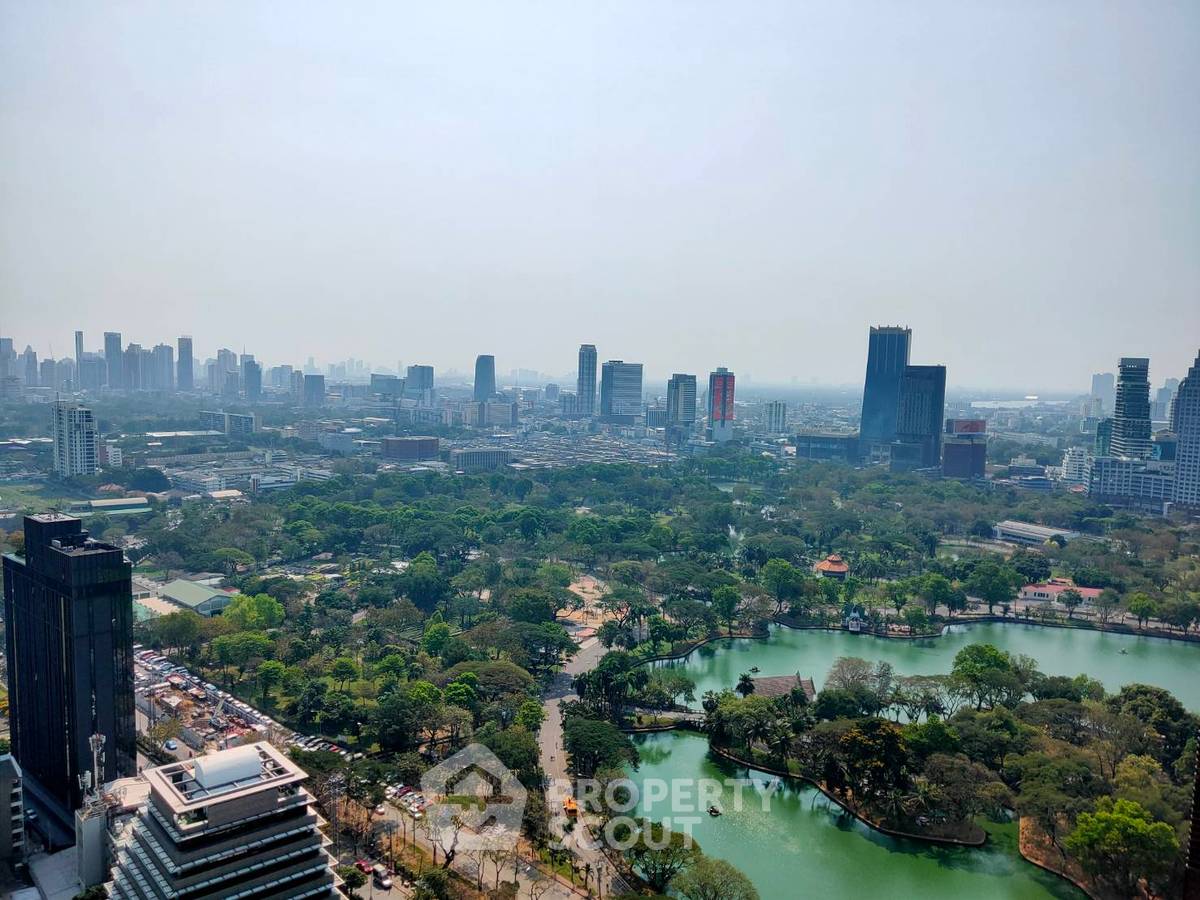 picture 2-BR Condo at 185 Rajadamri near BTS Ratchadamri (ID 514248) - 12/15