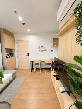 or Rent: COMMON TU, 30th Floor, Thammasat University View — High-floor unit with an unobstructed view, size 31 sq.m.