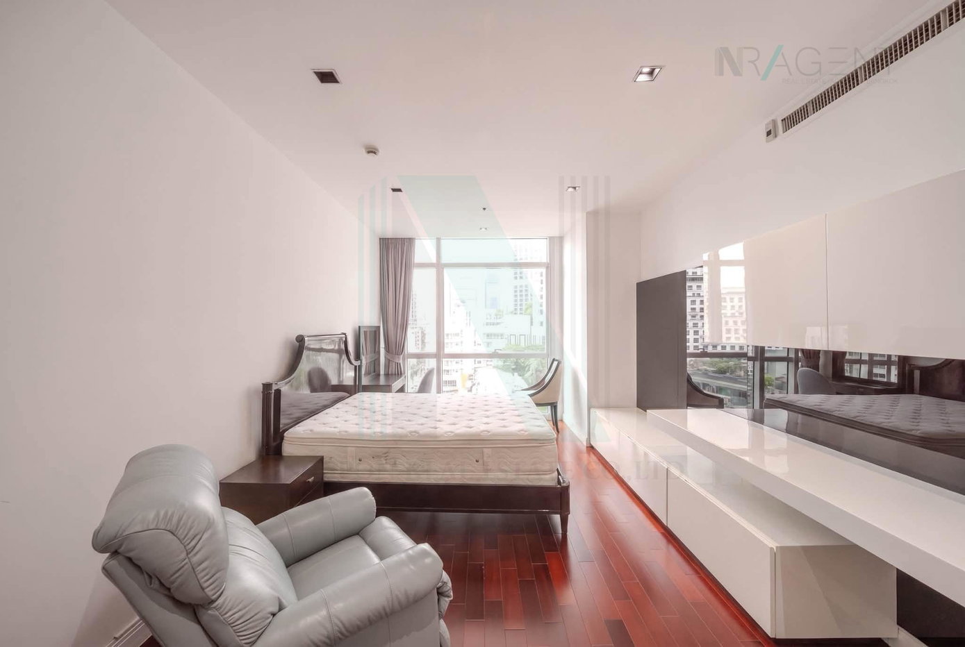รูป 📌 ขายคอนโด แอทธินี เรสซิเด้นซ์ ร่วมฤดี อาคาร 1 ชั้น 8 2 ห้องนอน ขนาด 131 ตรม ใกล้ ร่วมฤดี วิลเลจ - รูปที่ 8/8