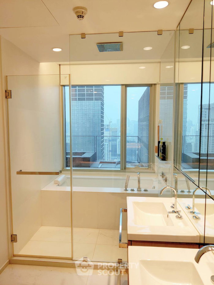 picture 2-BR Condo at 185 Rajadamri near BTS Ratchadamri (ID 514248) - 14/15