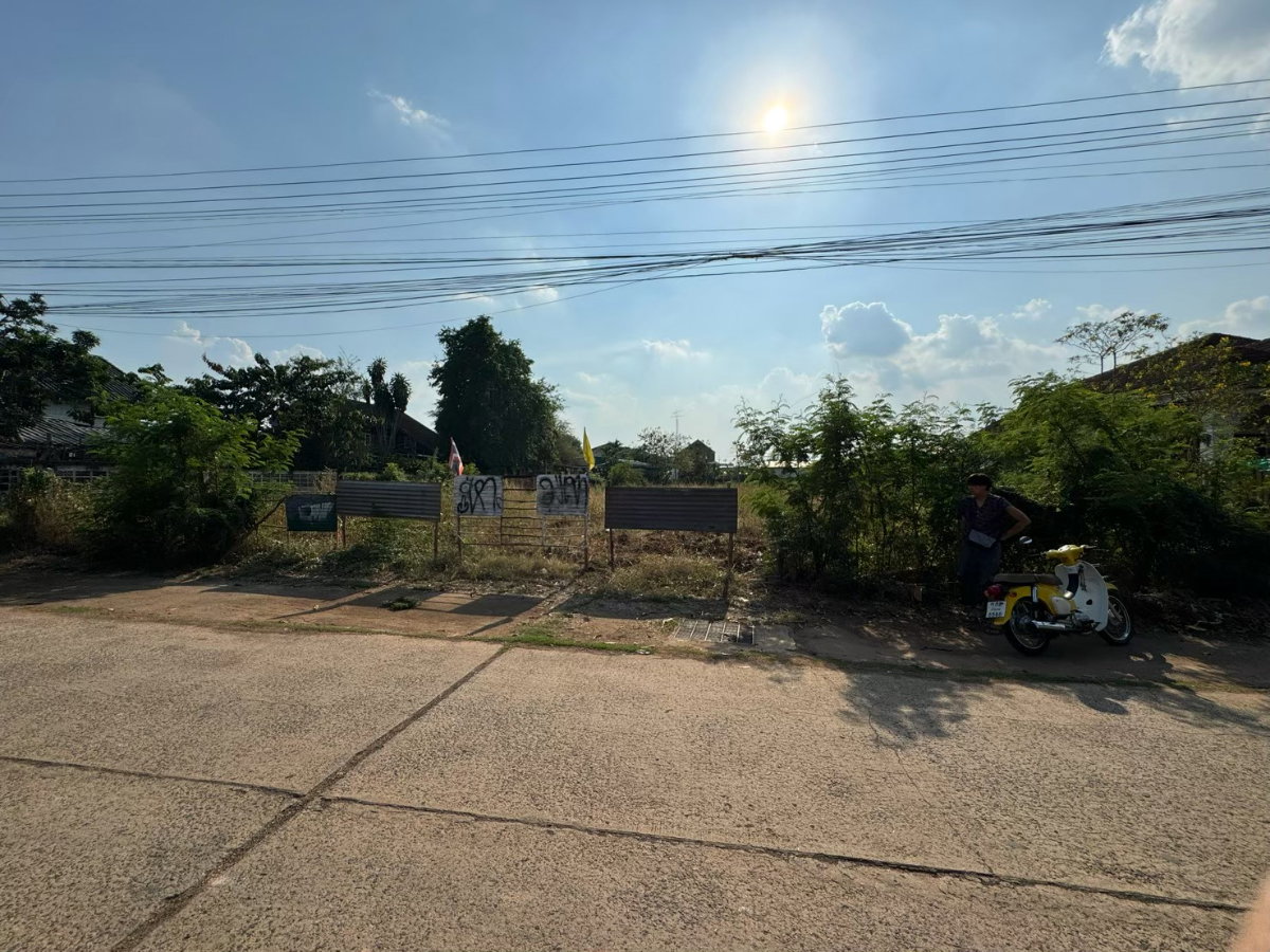 รูป **ให้เช่าที่ดิน 1 ไร่ 1 งาน 45 ตรว. ติดทางสาธารณะ ต.หนองหญ้าลาด อ.กันทรลักษ์ จ.ศรีสะเกษ 10,000/ด. (เช่าบางส่วนได้)** - รูปที่ 4/12