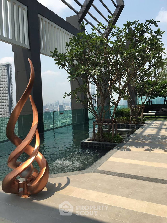 รูป คอนโดชั้นยี่สิบเจ็ดแบบหนึ่งห้องนอน Rhythm Sathorn ใกล้ BTS สะพานตากสิน (ID 370896) - รูปที่ 8/9