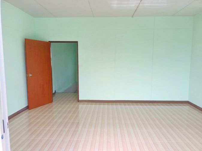 2-bed townhouse for rent, 165 sqm, 18 sq wah, Bang Khun Thian