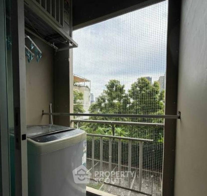 picture 2-BR Condo At Lumpini Ville Sukhumvit 77 Near BTS On Nut (ID 3352820) - 4/4