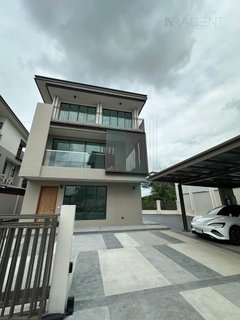 📌 ขายบ้านเดี่ยว โครงการ เอคิว อาร์เบอร์ 3 ชั้น 3 ห้องนอน 4 ห้องน้ำ