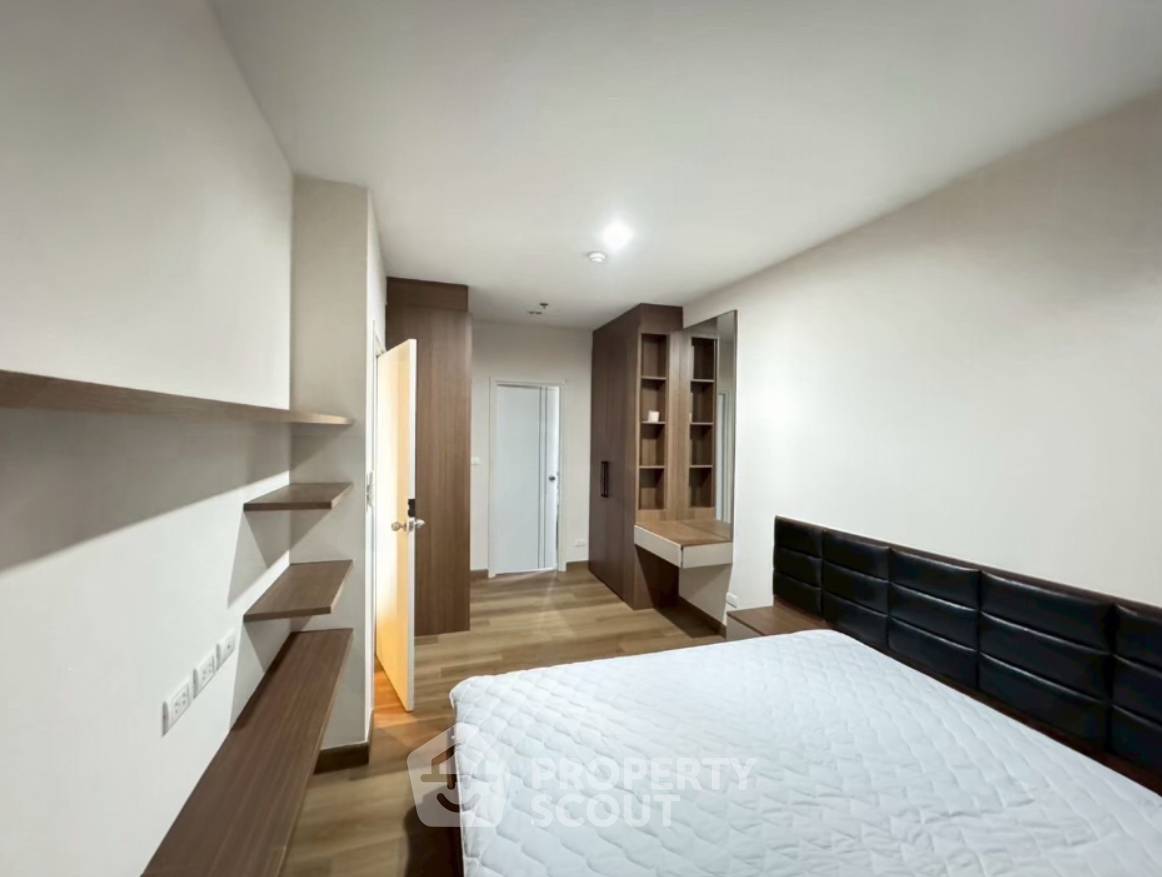 picture 2-BR Condo at The Stage Taopoon - Interchange near MRT Tao Poon (ID 3063242) - 2/3