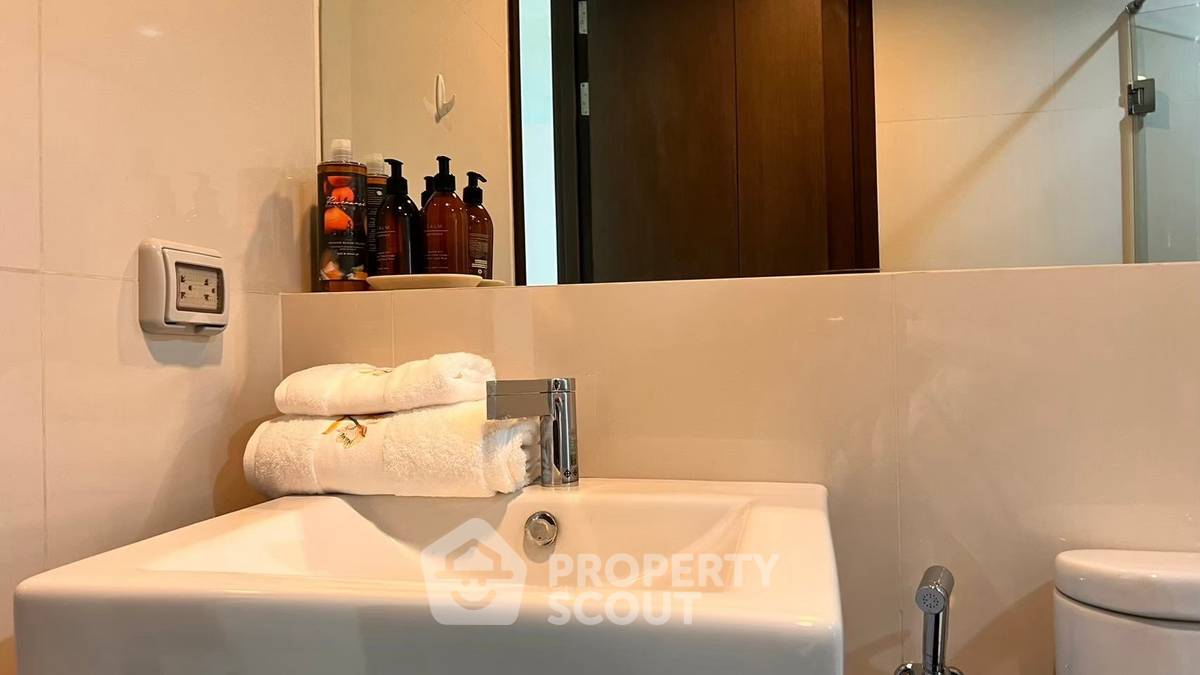 รูป คอนโด 1 ห้องนอน Rhythm Sathorn-Narathiwas ใกล้ BTS ช่องนนทรี (ID 2383432) - รูปที่ 10/10