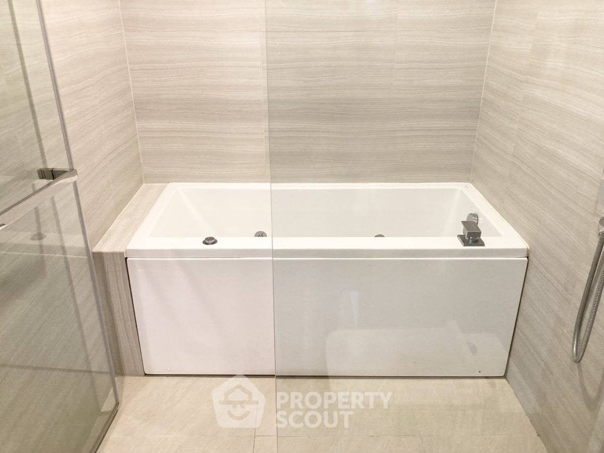 picture 32nd-Floor 2-BR At Park Origin Thonglor Near BTS Thong Lor (ID 3362599) - 7/15