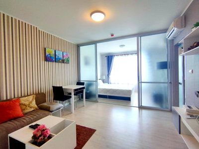 Condos for rent 700 Year Sports Arena Chiang Mai : D condo sign for rent close to Central Festival
