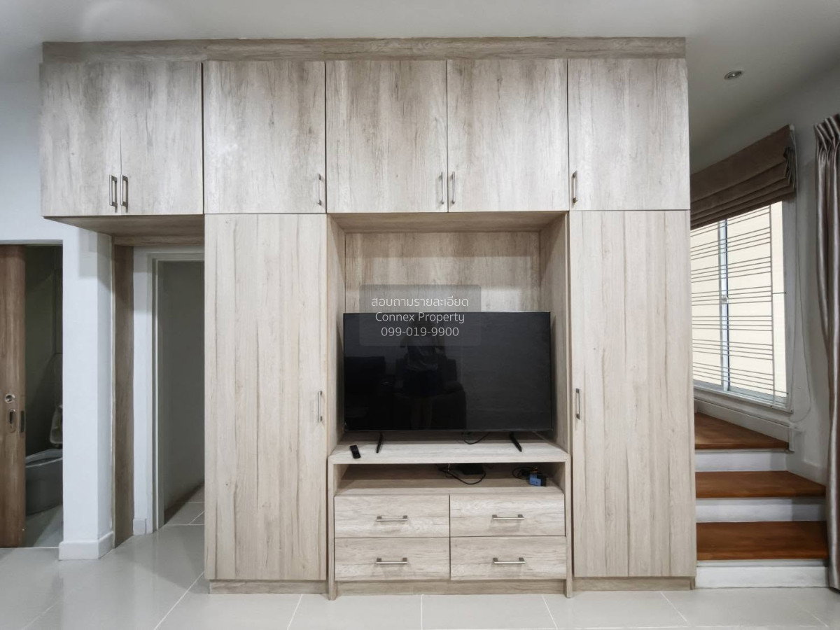 ให้เช่าทาวน์โฮม 3 ห้องนอน 167 ตร.ม. 20 ตร.ว. บ้านกลางเมือง เอสเซ้นส์ สาทร - ตากสิน 2