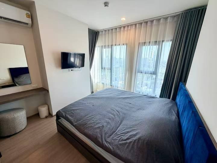 picture ð FOR RENT | THE BASE PHETCHABURIâTHONGLOR ð 2 Bedrooms | 2 Bathrooms | 61.25 SQ.M. | High Floor - 5/15