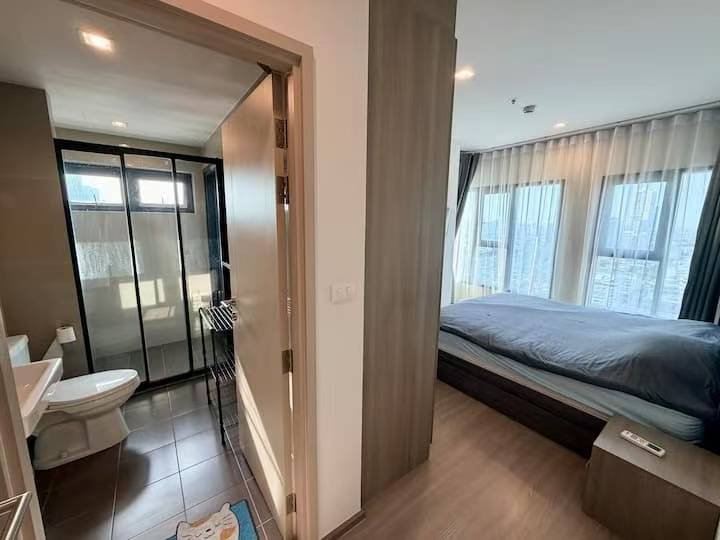 picture ð FOR RENT | THE BASE PHETCHABURIâTHONGLOR ð 2 Bedrooms | 2 Bathrooms | 61.25 SQ.M. | High Floor - 6/15