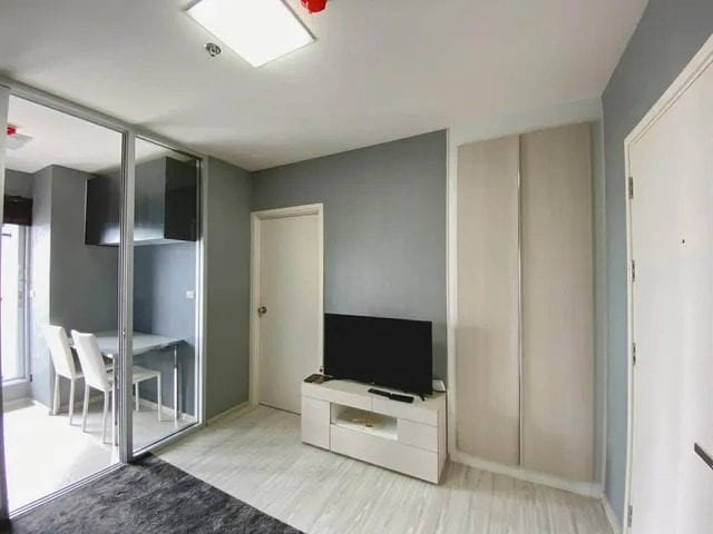 picture A042584 Aspire Rattanathibet 2 - 3/8