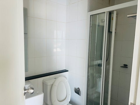Condo Unio Sukhumvit 72 / 7500 thb