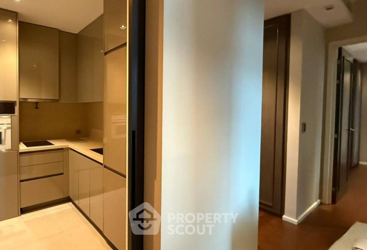 picture 1-BR 100m To BTS Phrom Phong At The Diplomat 39 (ID 2875404) - 2/3
