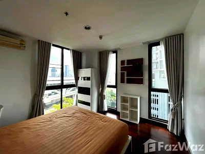 Condos for rent : 2-bedrooms condo for rent near BTS at Sathorn Taksin 6832985