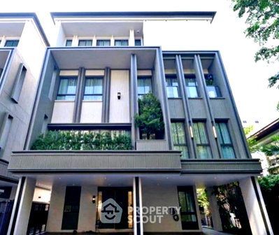 บ้านเดี่ยว กรุงเทพมหานคร : บ้าน 4-ห้องนอน ที่ ลา วิสต้า เพรสทีจ วิลเลจ เอกมัย 10 ใกล้ BTS เอกมัย (ID 3363233)