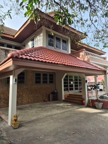 ให้เช่าบ้านเดี่ยว 4 ห้องนอน 350 ตร.ม. 138 ตร.ว. เขตลาดพร้าว
