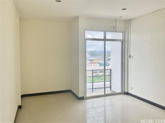 picture SHOP HOUSE 22 Sq.w. Pran Buri Prachaubkirikhan for 2.5M - 12/31