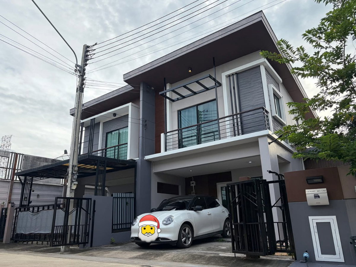 🏡 ให้เช่าบ้าน The Plant รังสิต–คลอง 2 3 ห้องนอน 2 ห้องน้ำ บ้านรีโนเวทใหม่ ทาสีใหม่ทั้งหลัง พร้อมปูกระเบื้องใหม่ชั้น 2