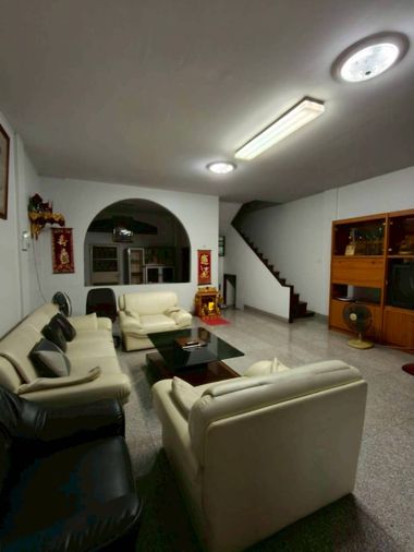 4-bed home office for rent, 200 sqm, 36 sq wah, Wang Thonglang