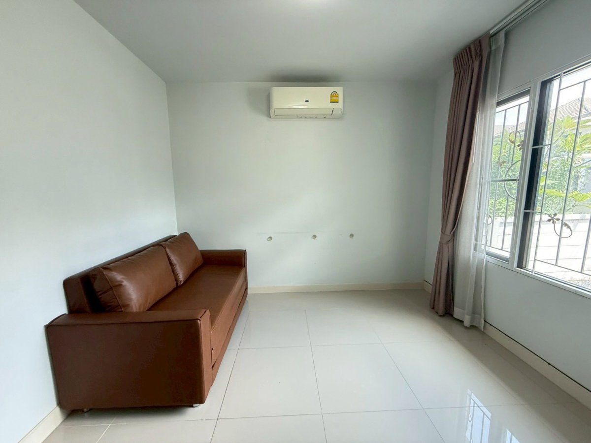 รูป 🏡 ปล่อยเช่าบ้านแฝดสไตล์โมเดิร์น ทำเลดี พร้อมอยู่ ใกล้รถไฟฟ้า! โครงการอารียา โคโม่ วงแหวน-รามอินทรา | - รูปที่ 4/16
