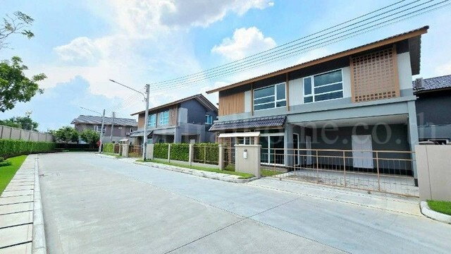 รูป บ้านเดี่ยว อณาสิริ ติวานนท์ - ศรีสมาน บ้านสไตล์ญี่ปุ่น โซนส่วนตัว มีสวนหน้าบ้าน - รูปที่ 3/36