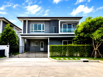 เช่าบ้านเดี่ยว รังสิต คลองหนึ่ง : 🏡✨ ให้เช่า บ้านเดี่ยว Centro Phahol–Vibhavadi 2 🌿 บ้านหลังมุม ติดสวนสาธารณะ | สไตล์มูจิ | พื้นที่ใหญ่พิเศษ