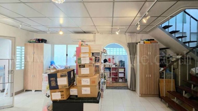 ขายทาวน์โฮม 2 ห้องนอน 100 ตร.ม. 25 ตร.ว. เขตบางซื่อ