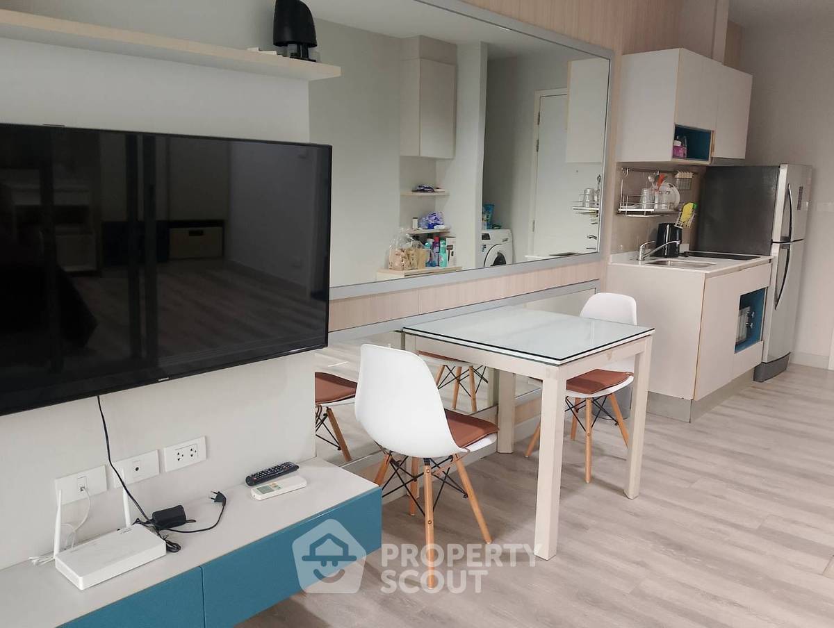 picture 34th-Floor 1-BR Condo For Sale At Centric Sea Pattaya (ID 3356451) - 3/10